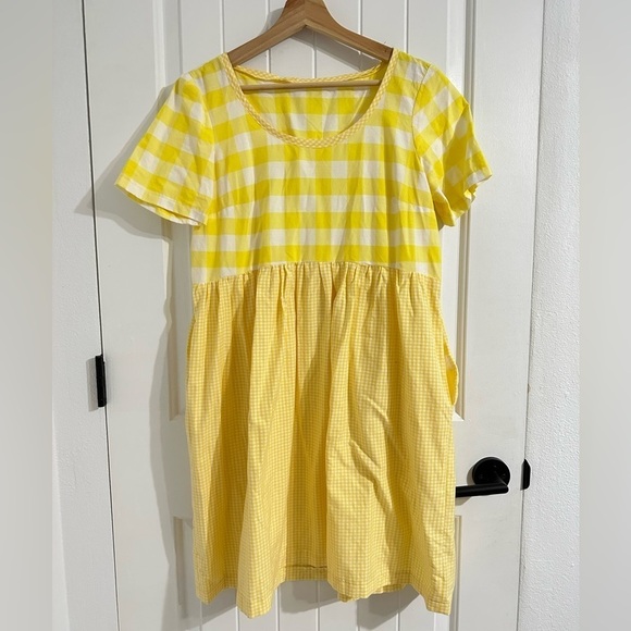 Handmade Yellow Multi-tone Gingham Short Sleeve Dress - Picture 1 of 7